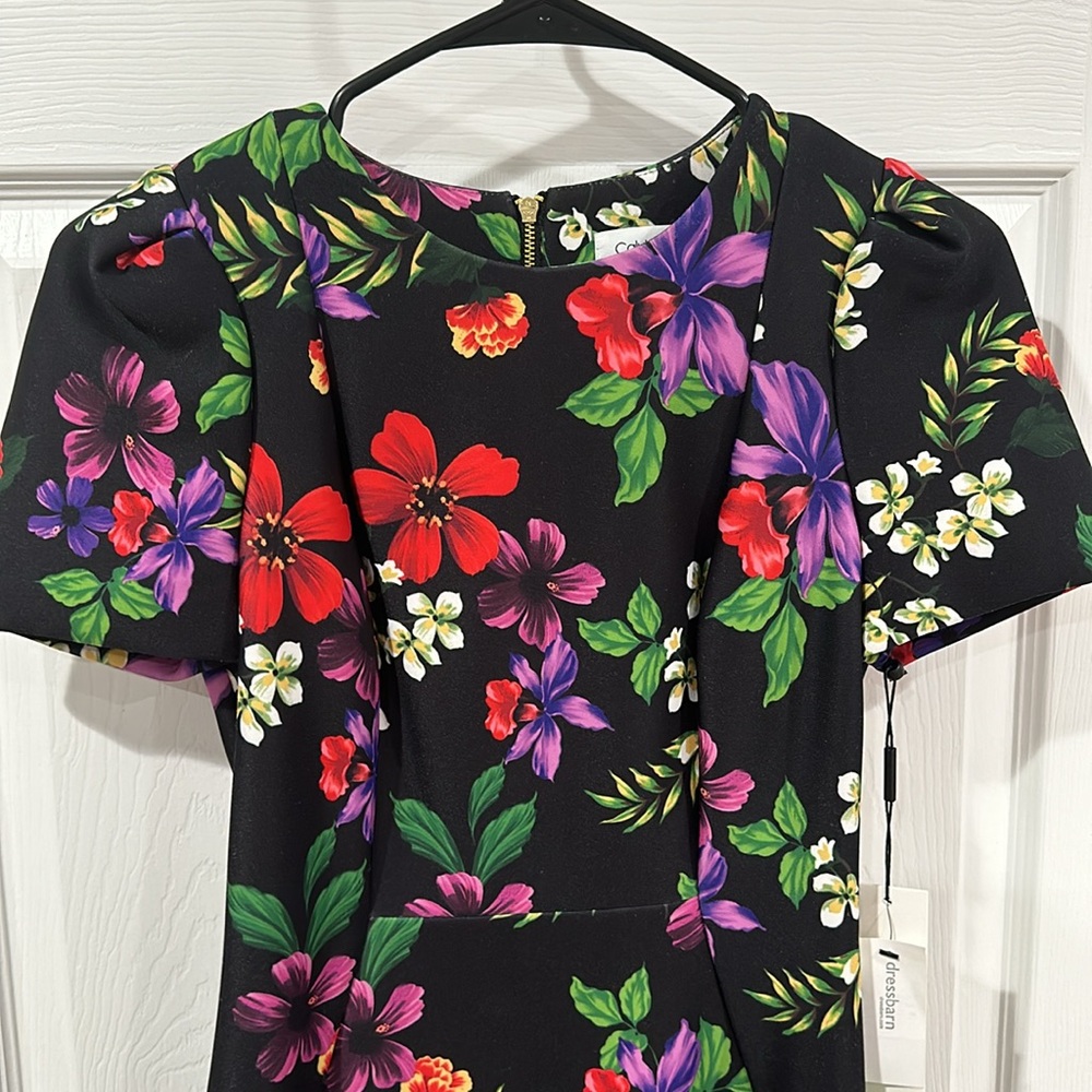Never worn brand new with tags floral pencil skirt- Calvin Klein
